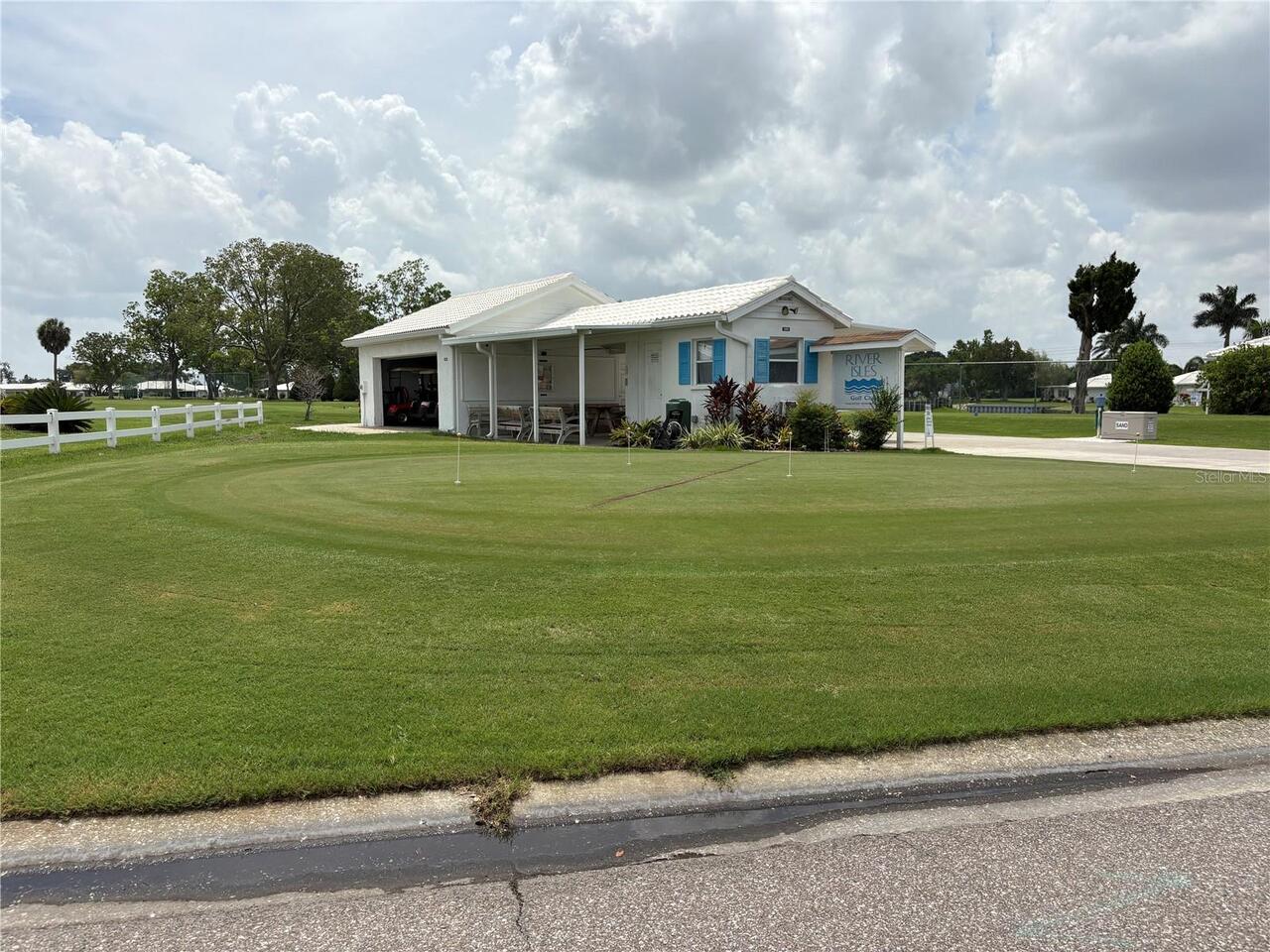 Listing Photo 39