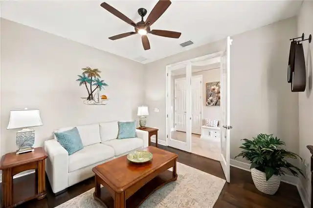 Listing Photo 7