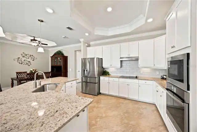 Listing Photo 15