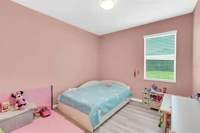 Listing Photo 28