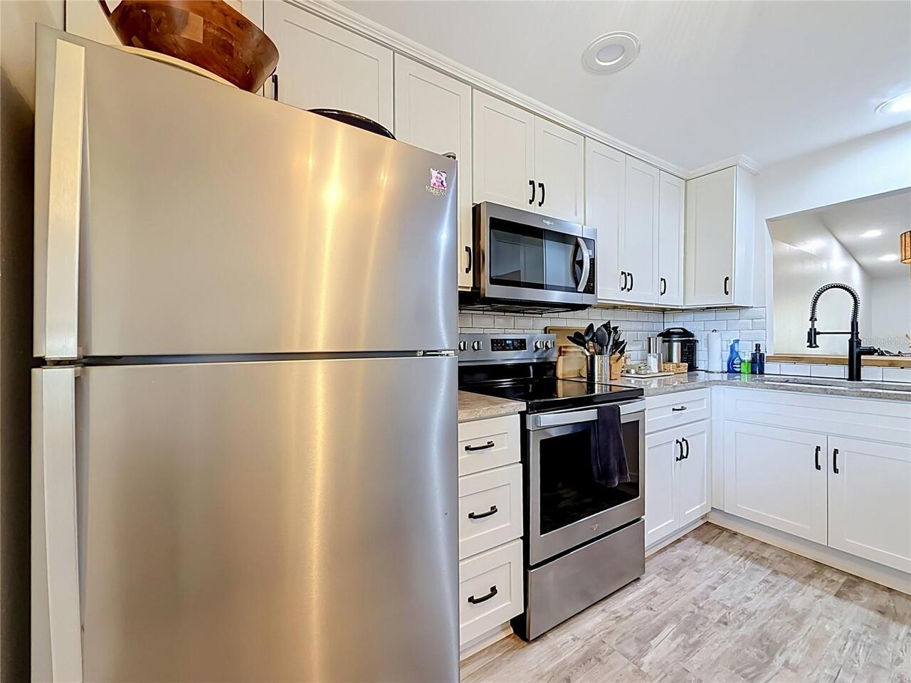 Listing Photo 25