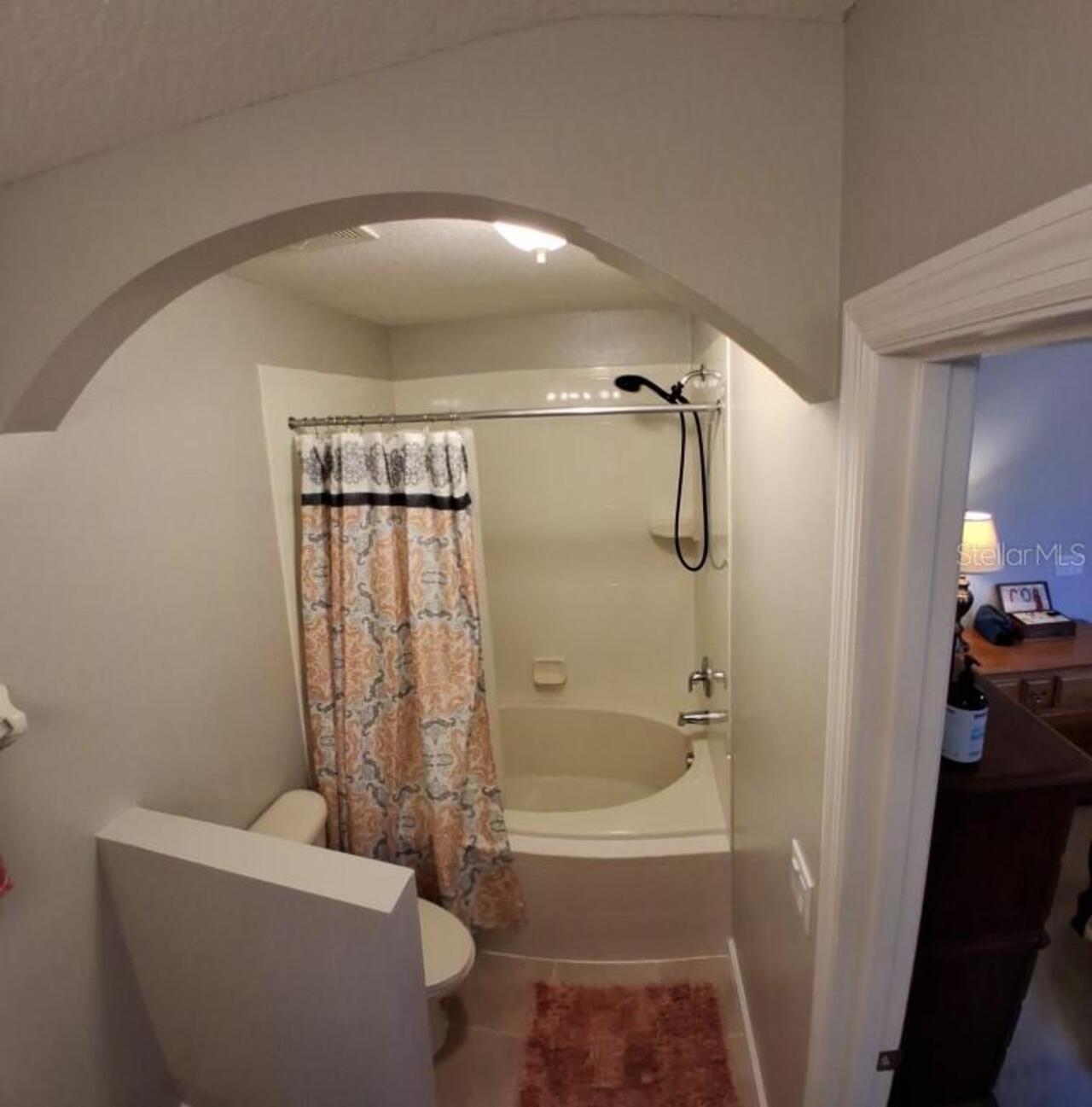 Listing Photo 17