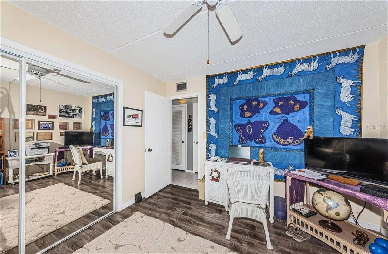 Listing Photo 16
