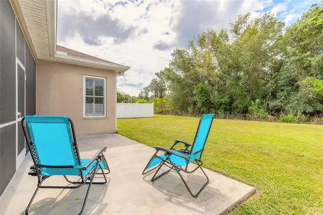 Listing Photo 8