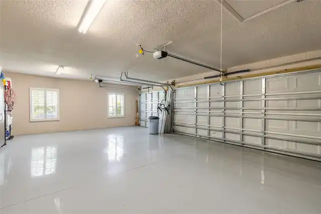Listing Photo 37