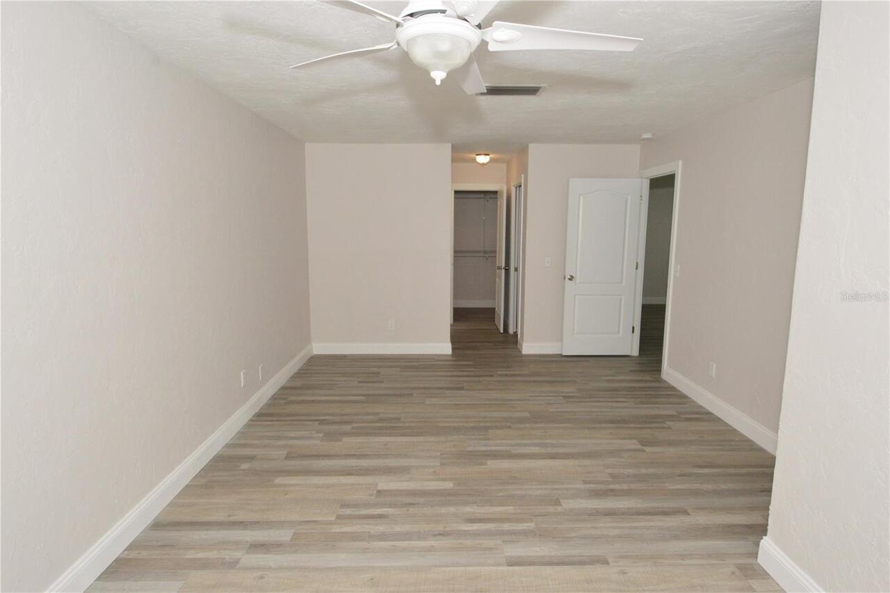 Listing Photo 34