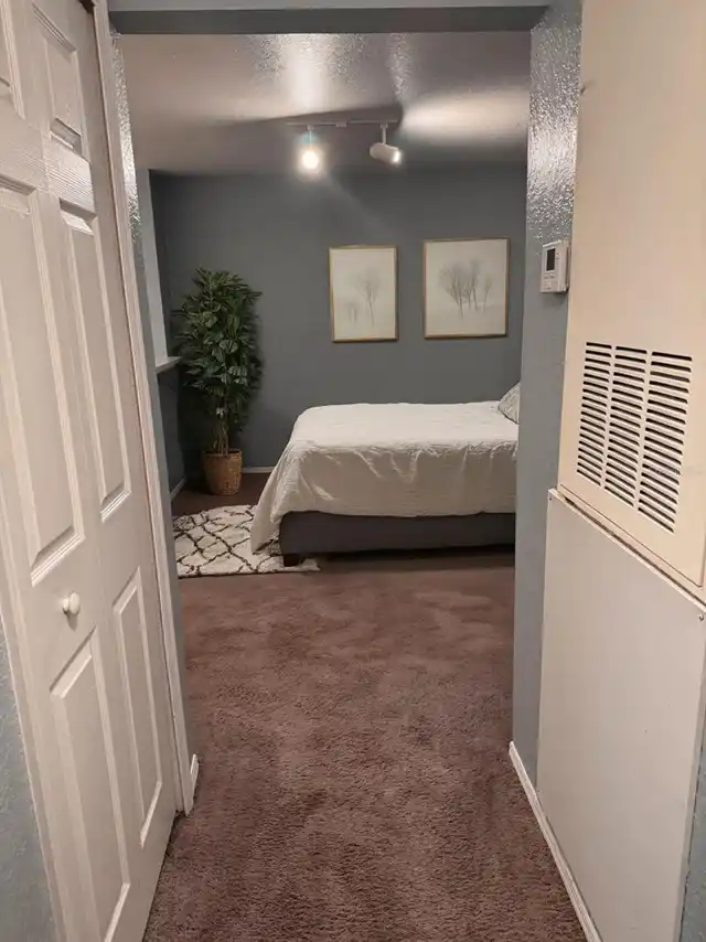 Listing Photo 11