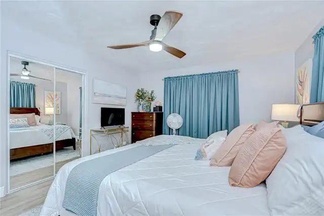 Listing Photo 15