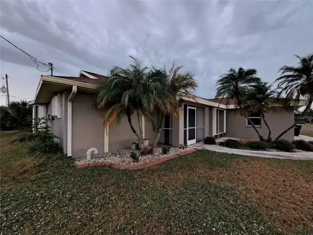 Listing Photo 8