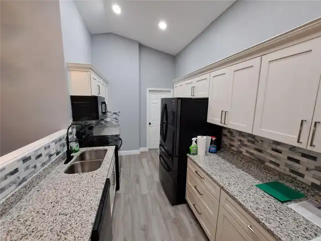 Listing Photo 21