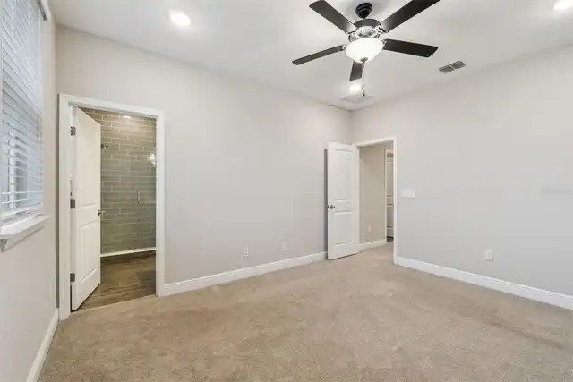 Listing Photo 7