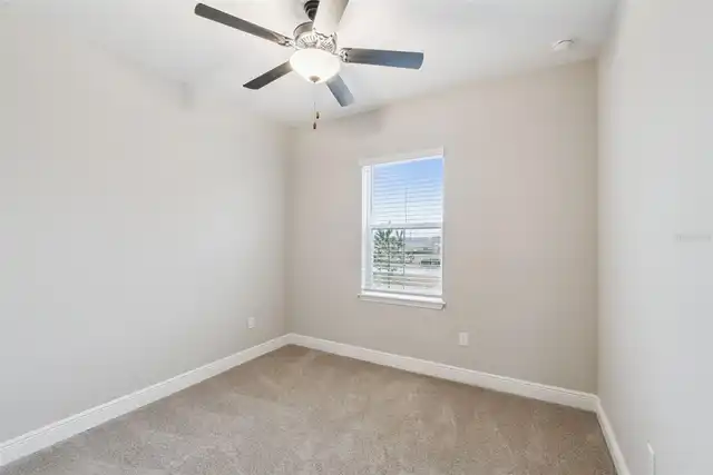 Listing Photo 14