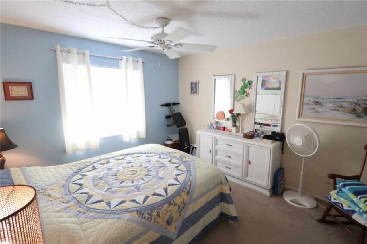 Listing Photo 15