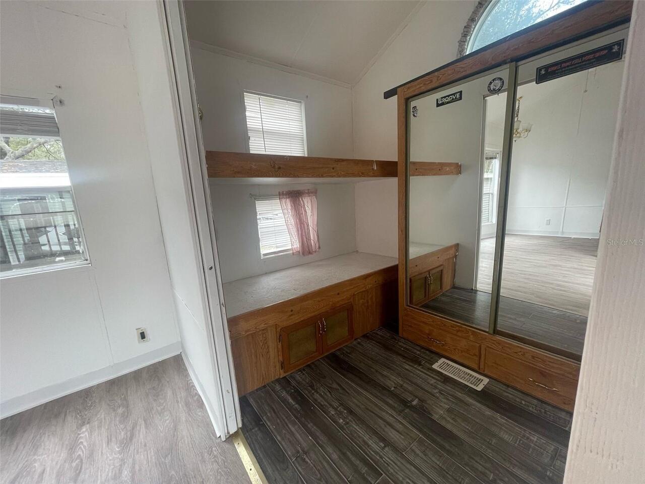 Listing Photo 20