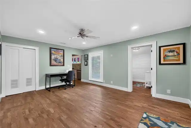 Listing Photo 27