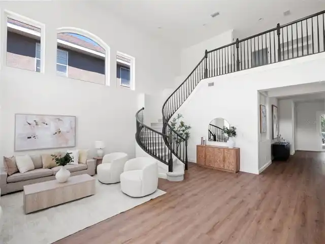 Listing Photo 19