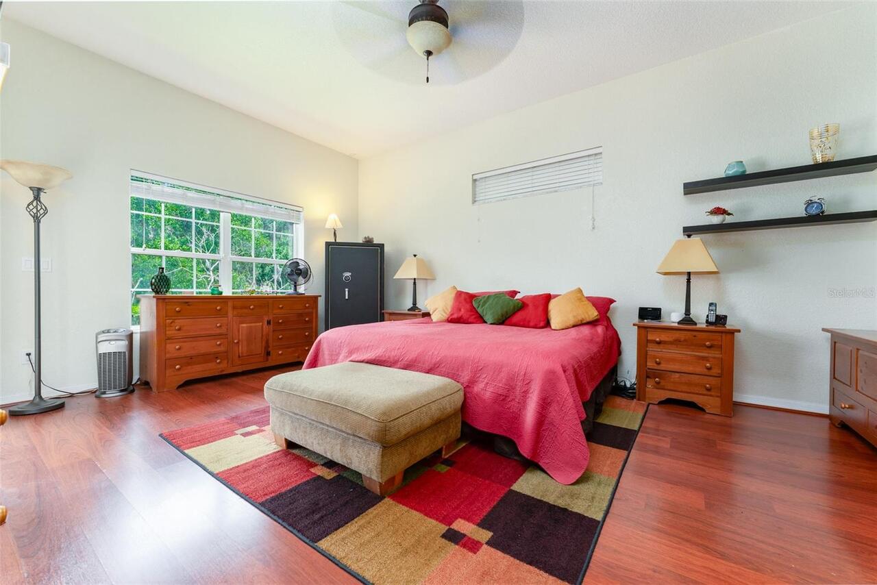 Listing Photo 23