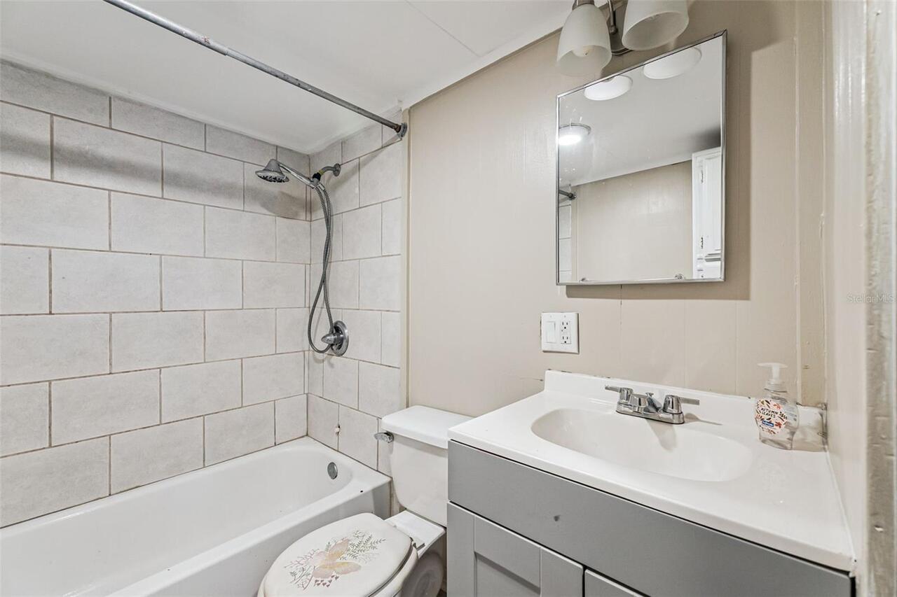 Listing Photo 16
