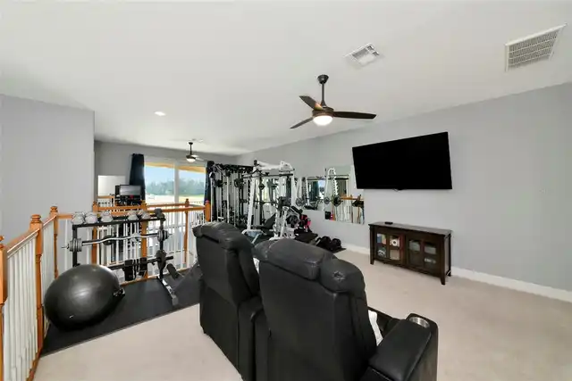 Listing Photo 17