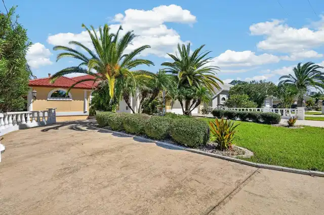 Listing Photo 7