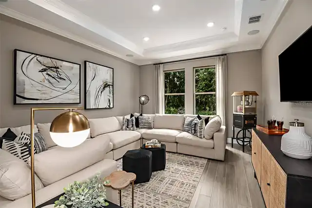 Listing Photo 18