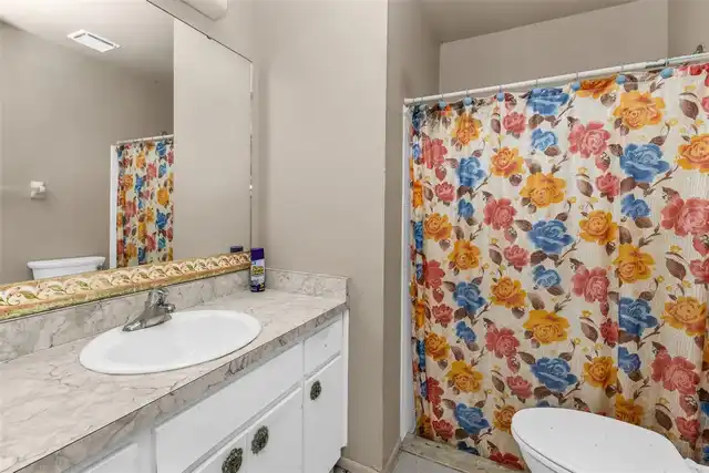Listing Photo 14