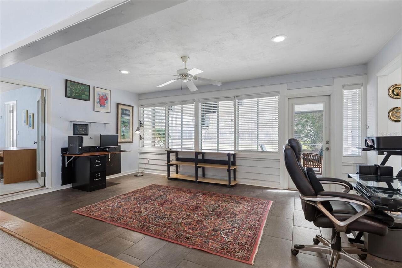 Listing Photo 9