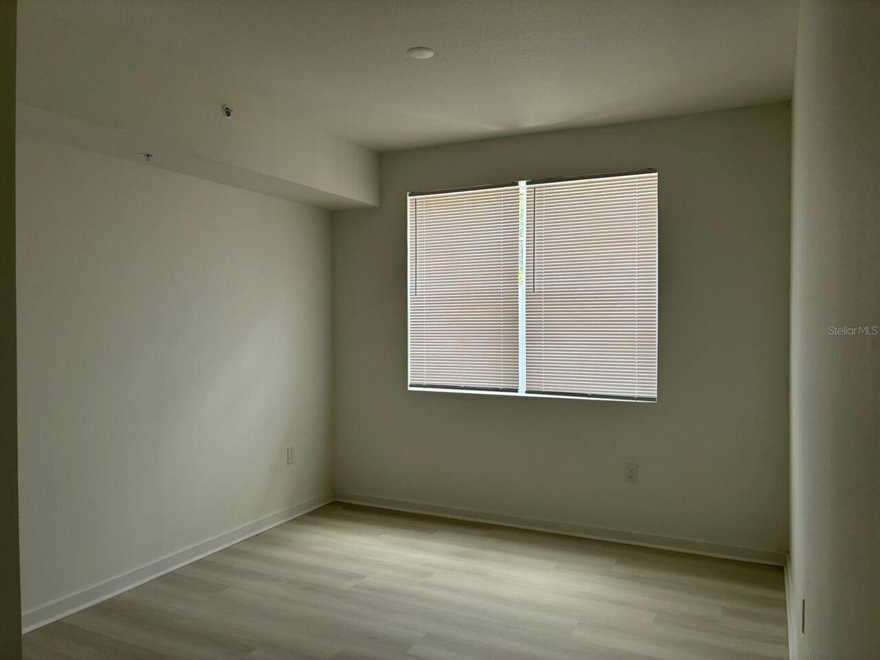 Listing Photo 33