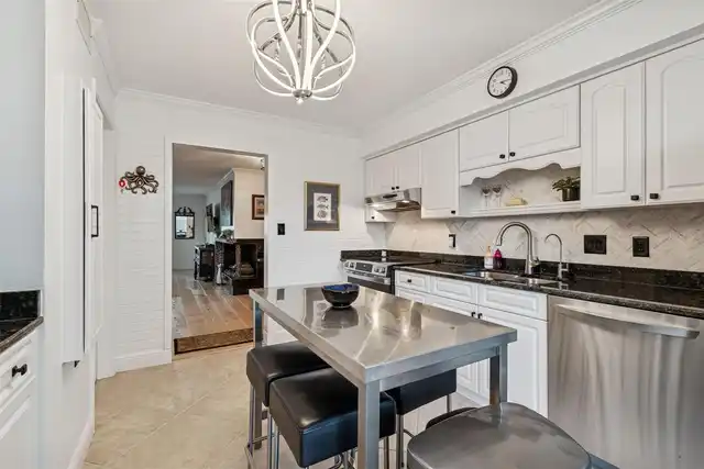 Listing Photo 20