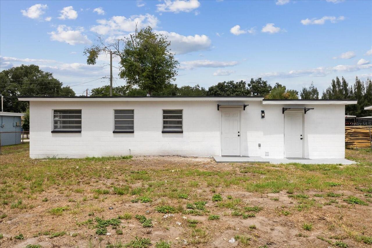 Listing Photo 8
