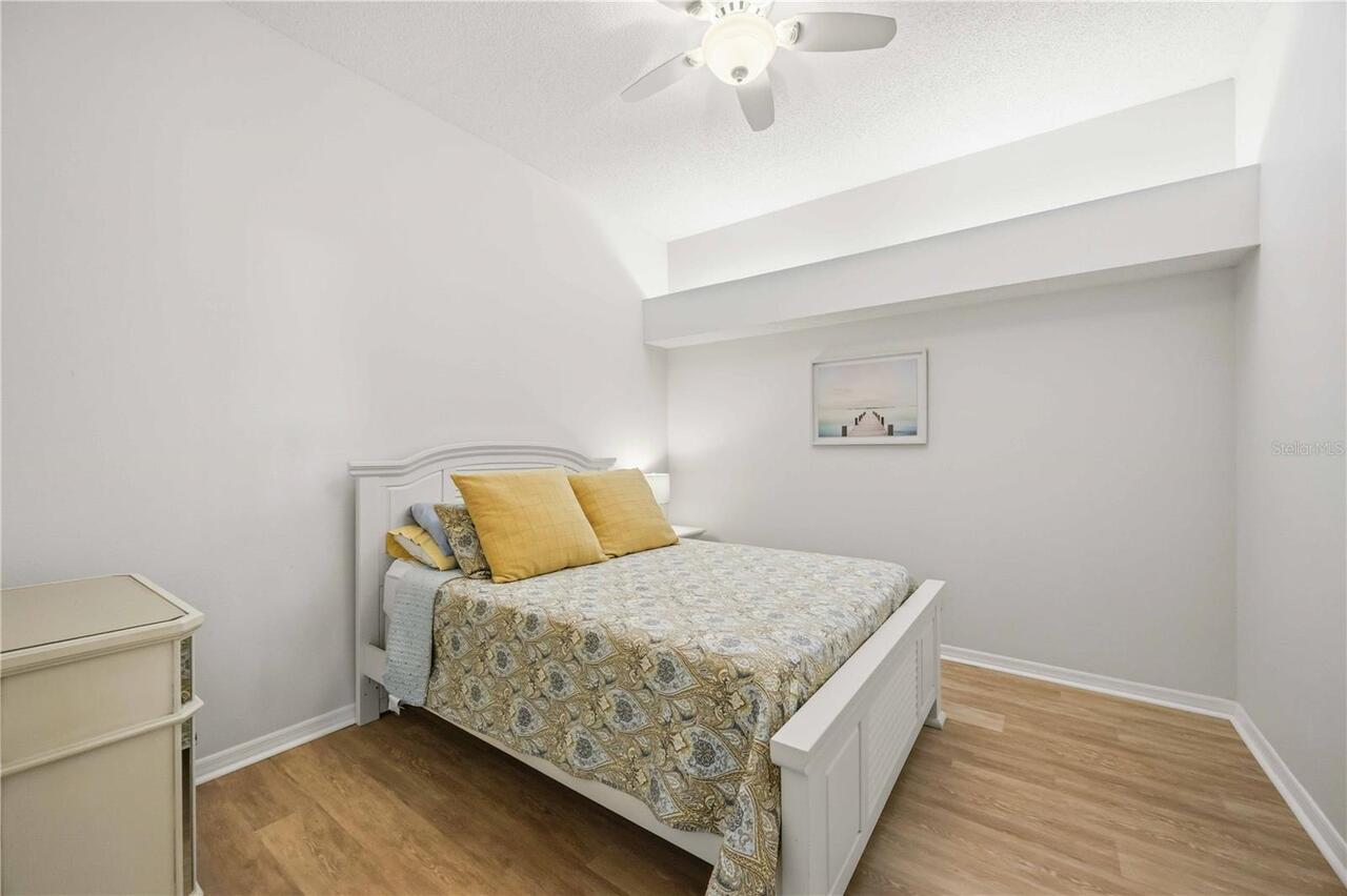 Listing Photo 23