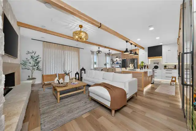 Listing Photo 18