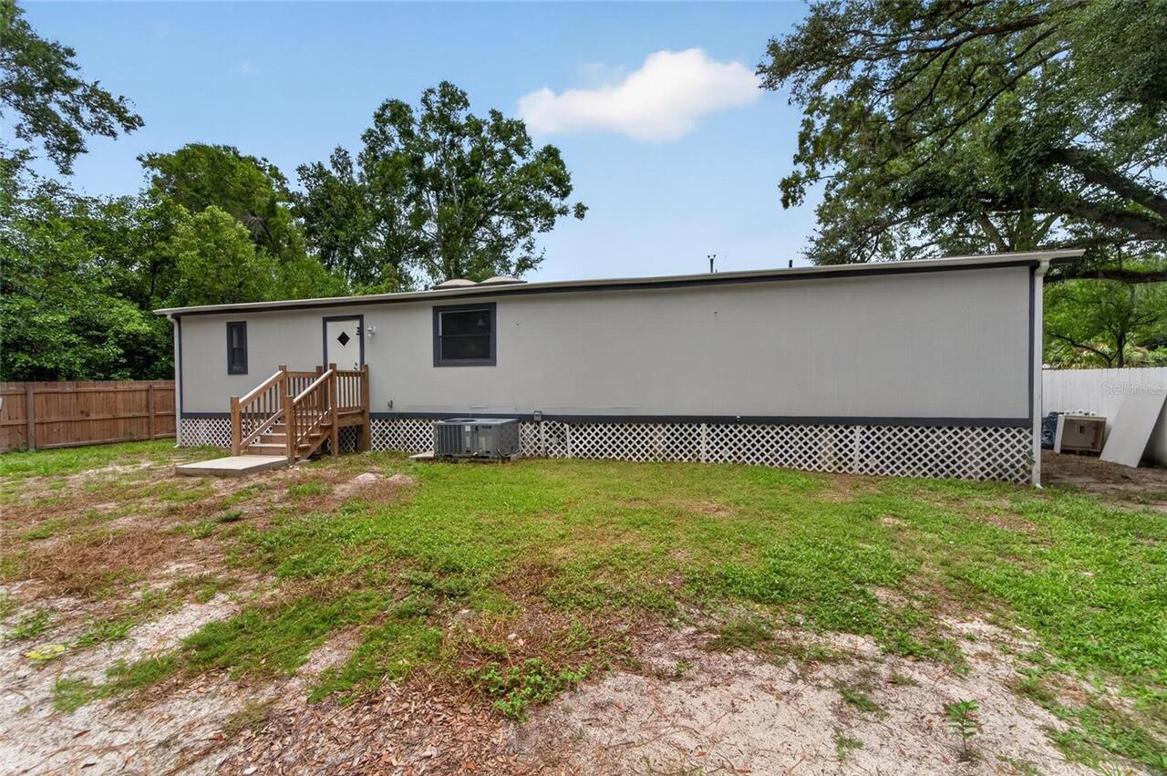Listing Photo 15