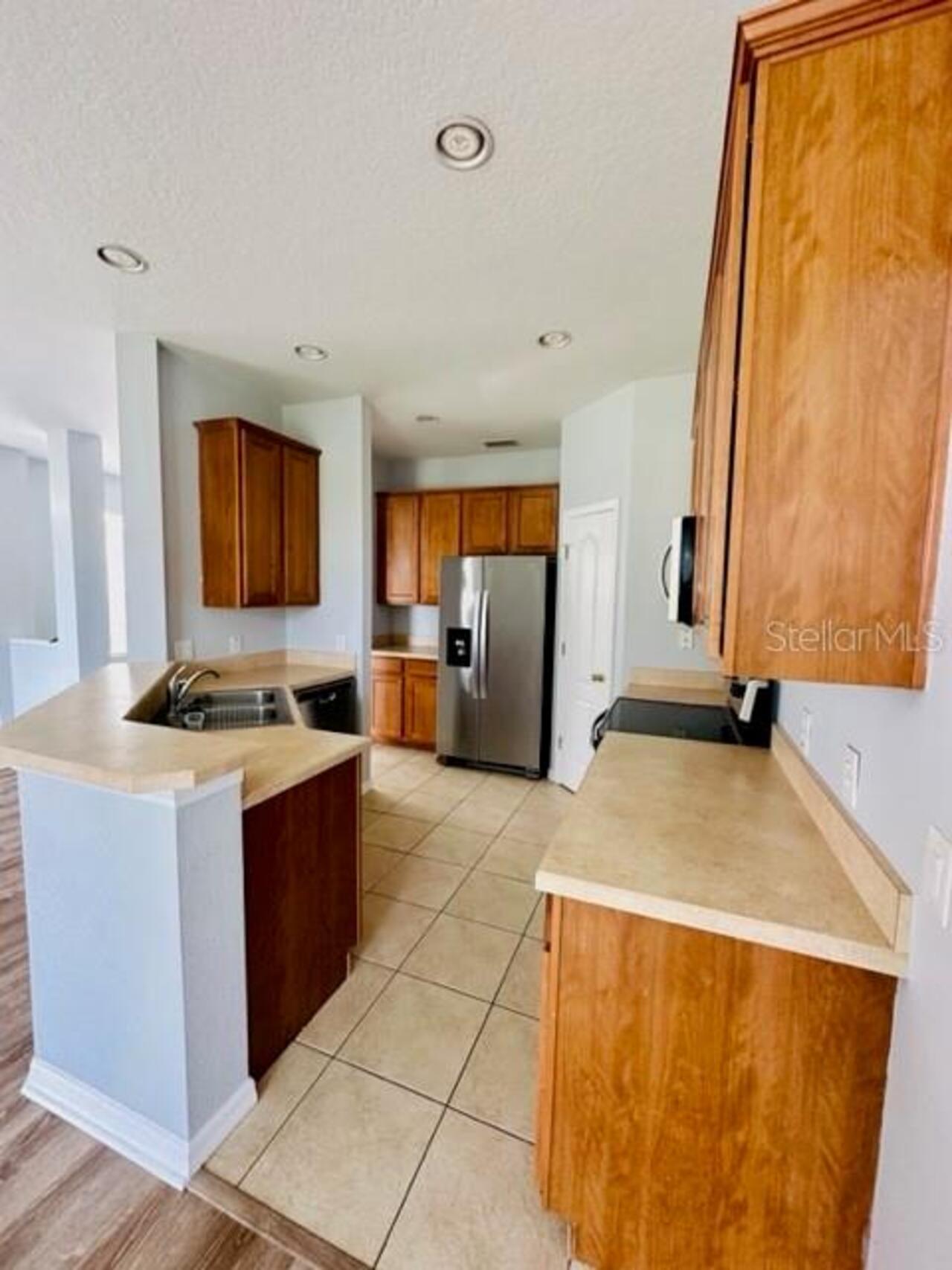 Listing Photo 10