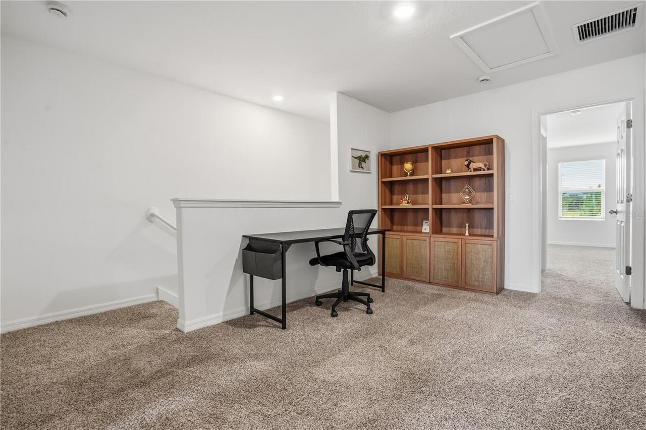 Listing Photo 18