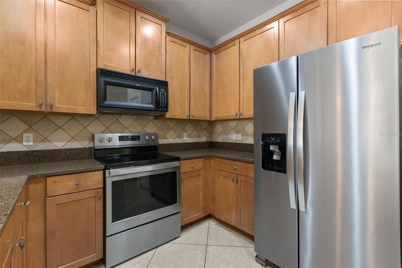 Listing Photo 11