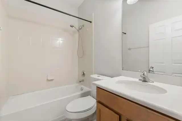Listing Photo 18