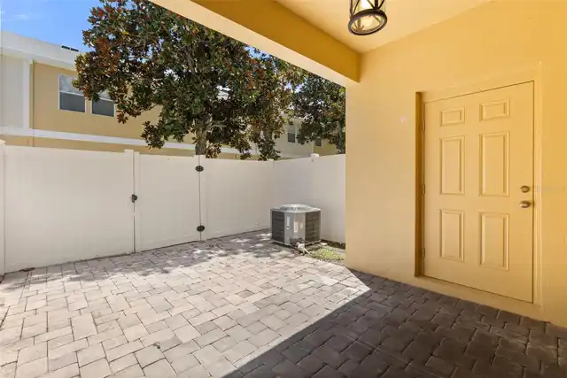 Listing Photo 15