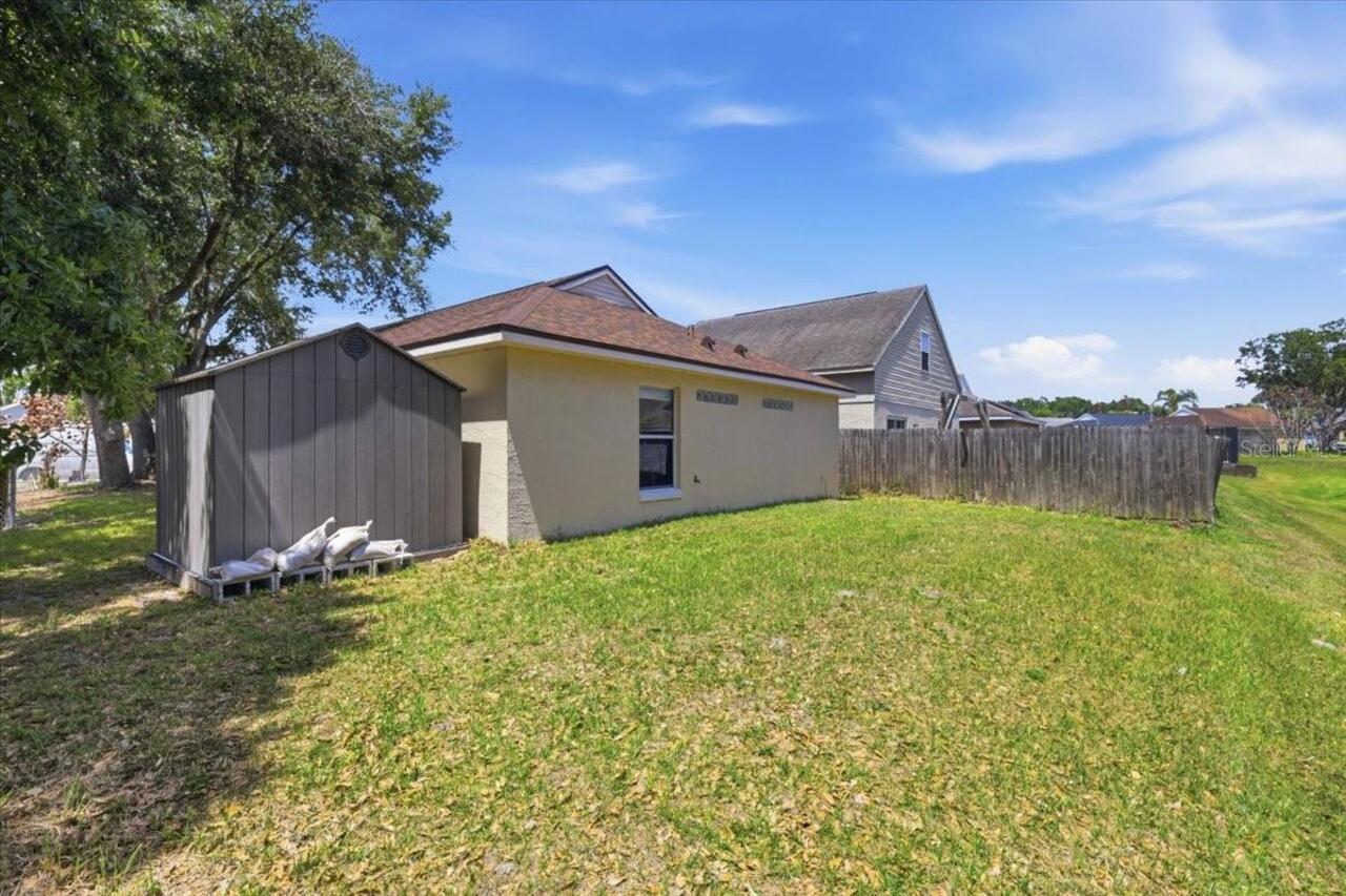 Listing Photo 16