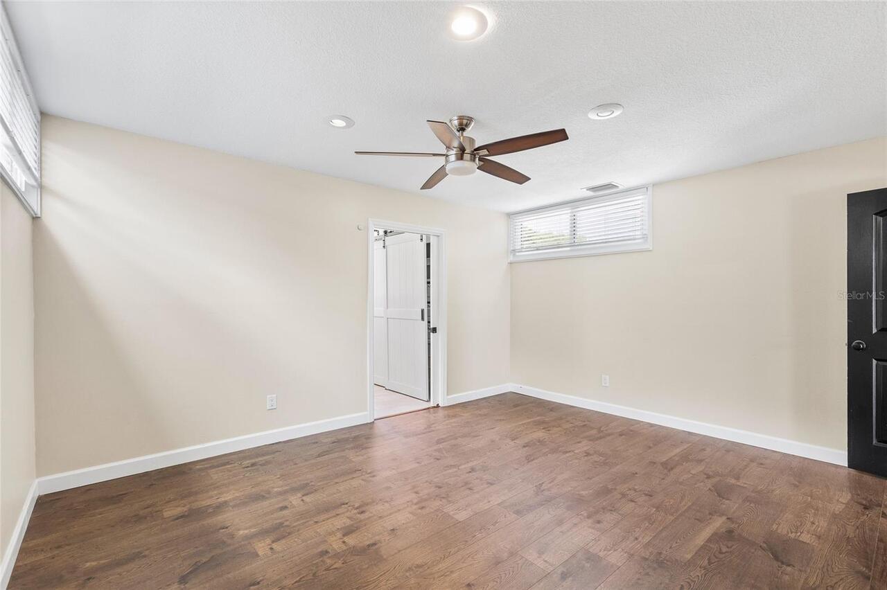 Listing Photo 32