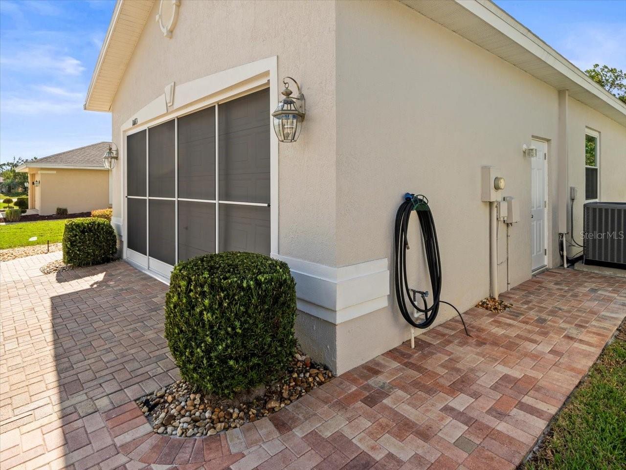 Listing Photo 12