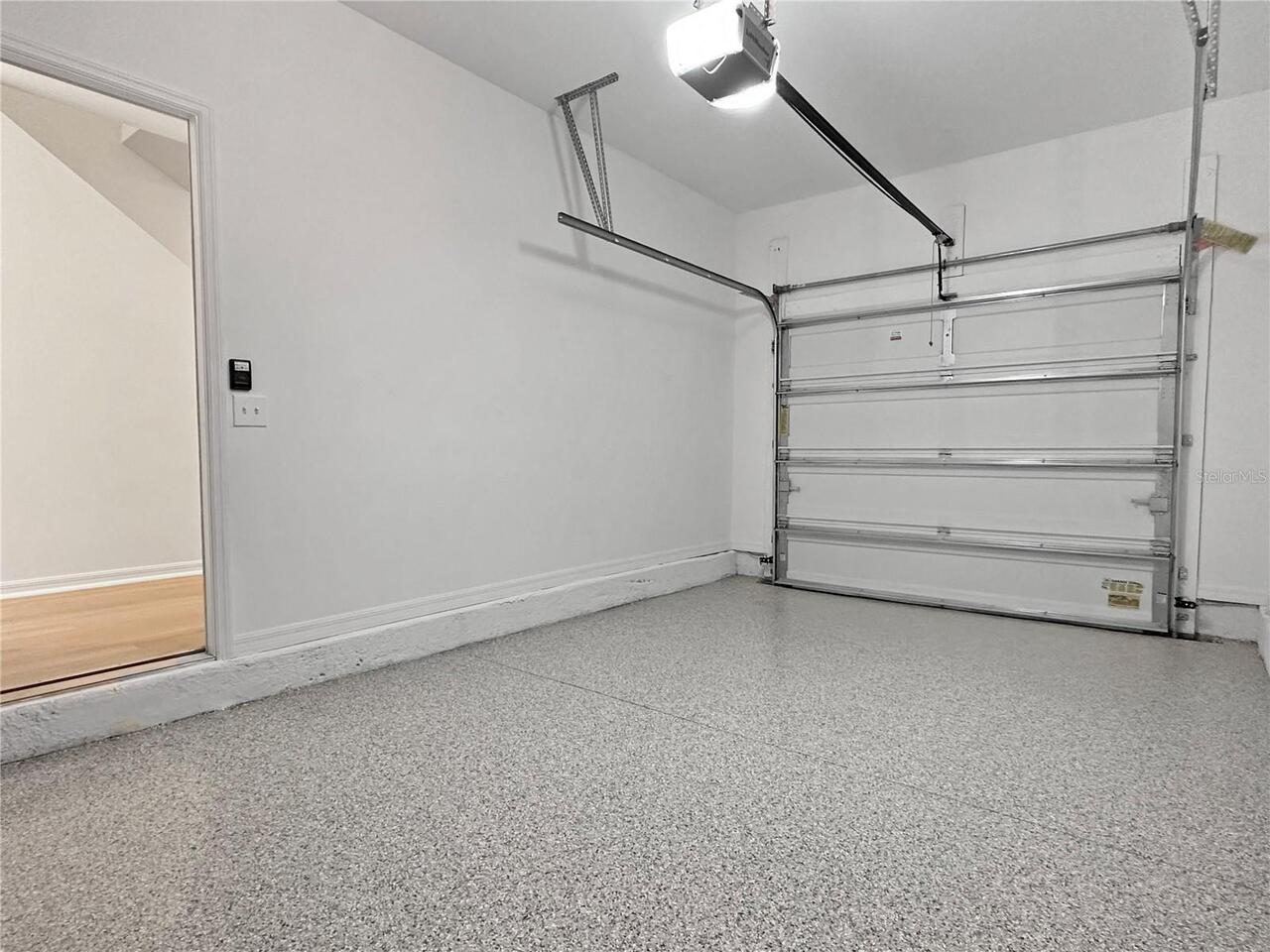 Listing Photo 10