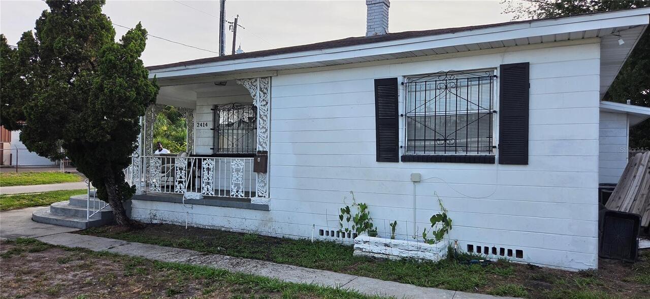 Listing Photo 10