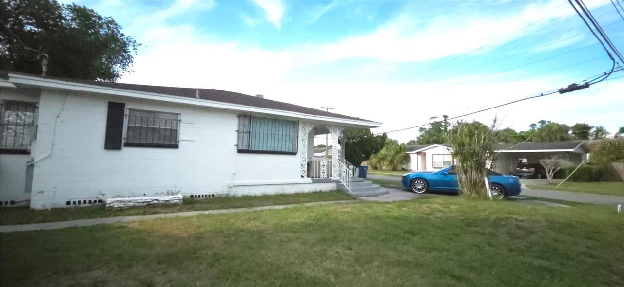 Listing Photo 11
