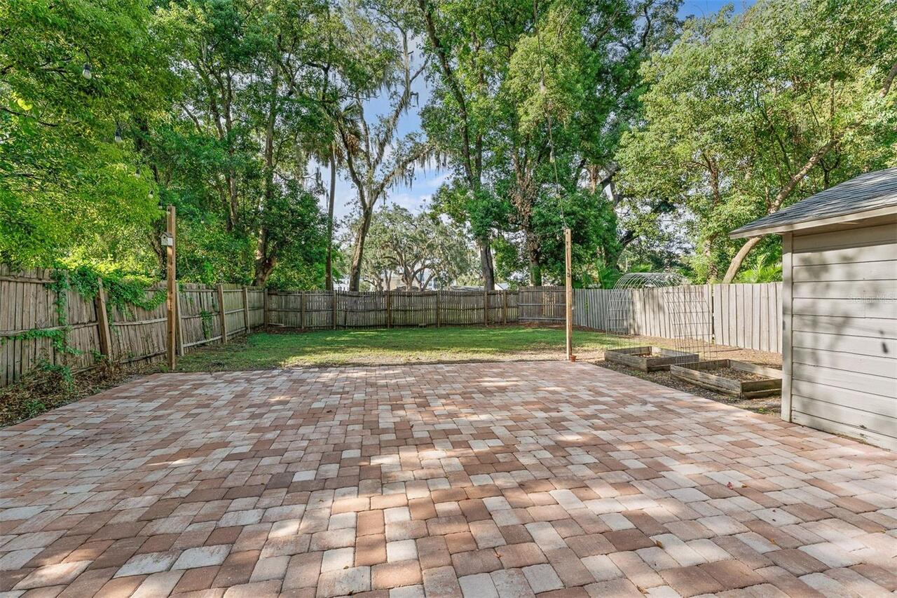Listing Photo 34