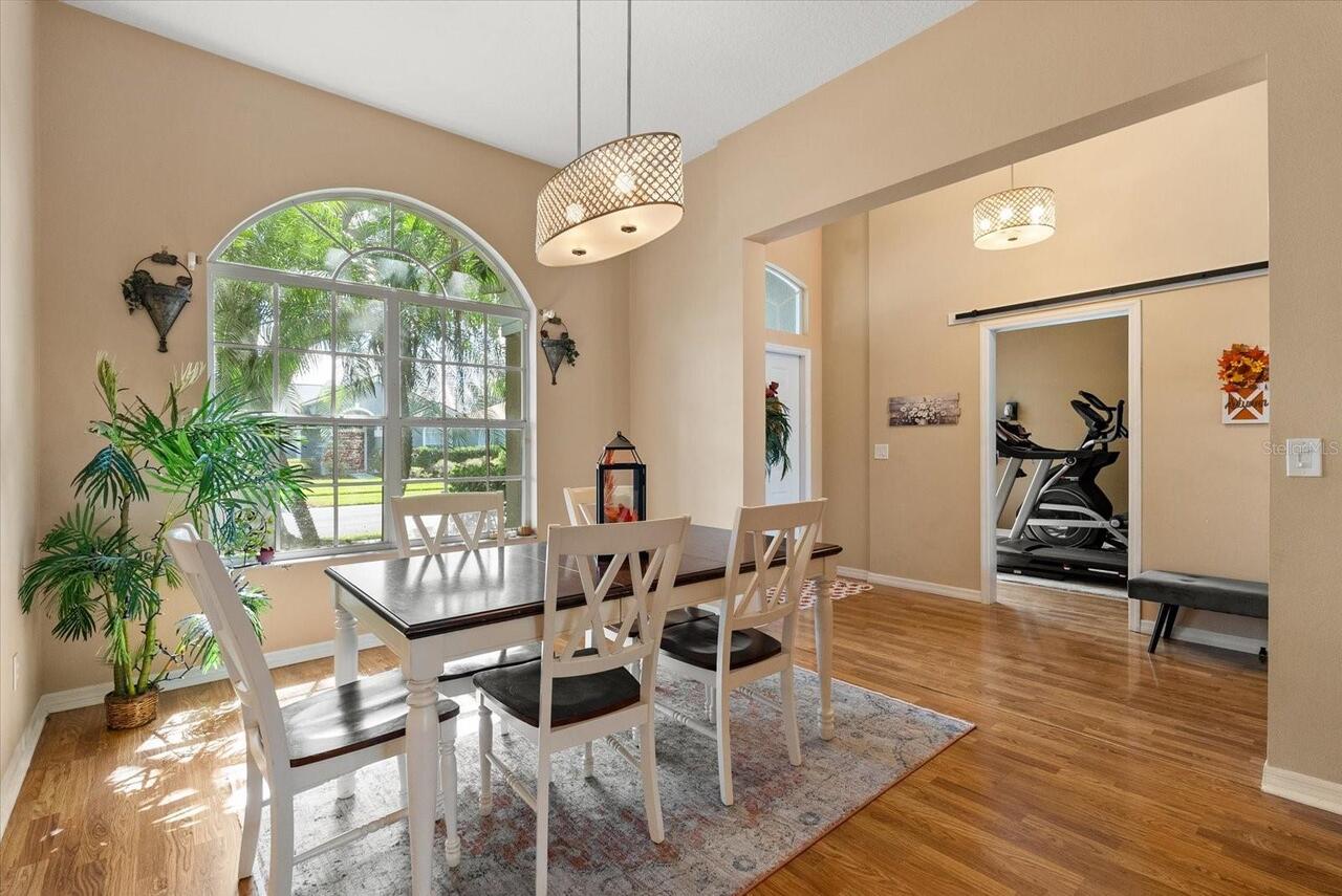 Listing Photo 10