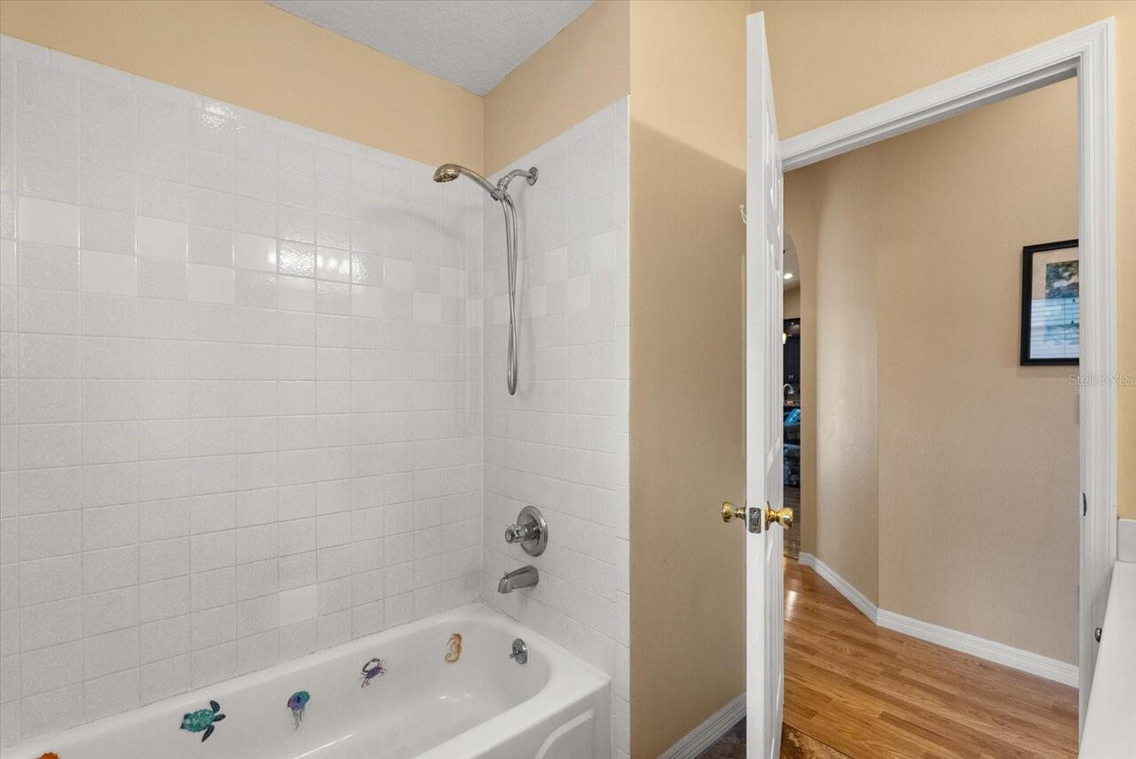 Listing Photo 21