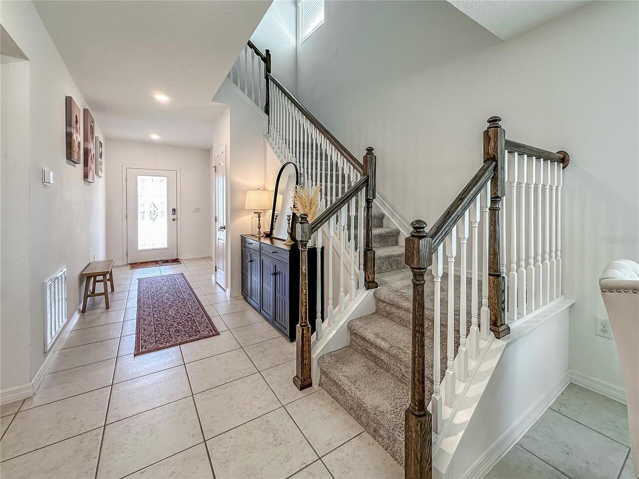 Listing Photo 8