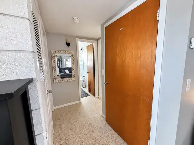 Listing Photo 9