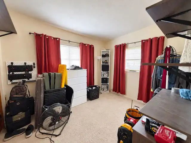 Listing Photo 16